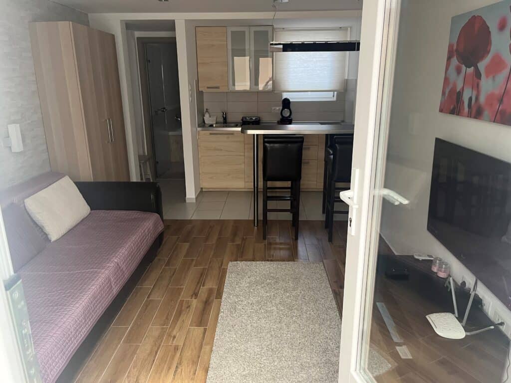 Bianka Apartman Badacsony bejárat Bianka Apartman Badacsony bejárat