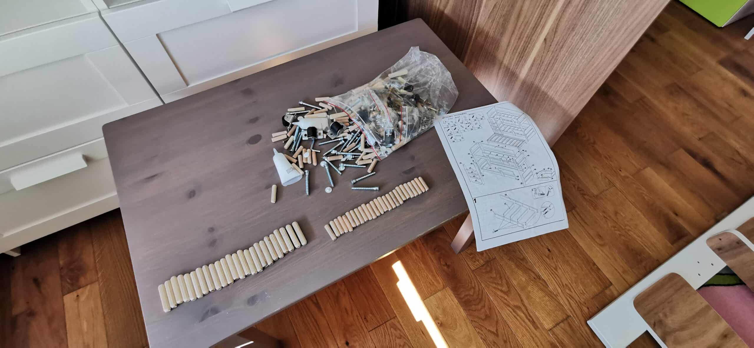 Az ágy keretének első lépései